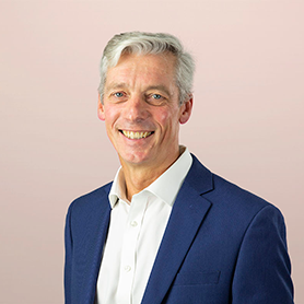 Steven Casey